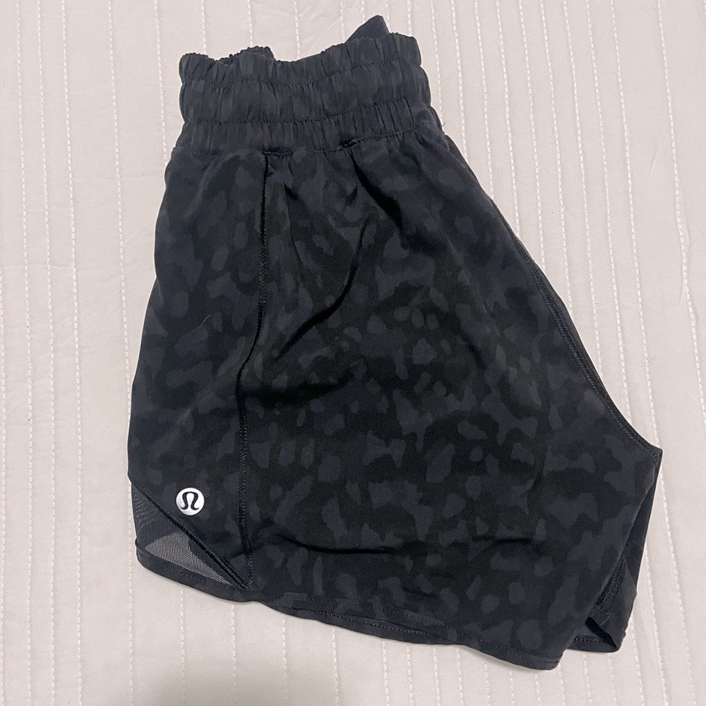 Hotty Hot Lululemon 4” Shorts